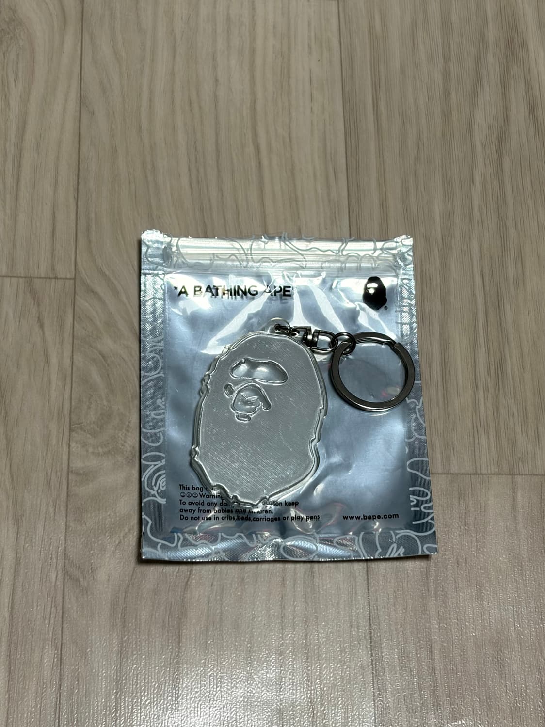 베이프 에이프 헤드 키링 리플렉티브 키체인 화이트 실버 상품이미지2