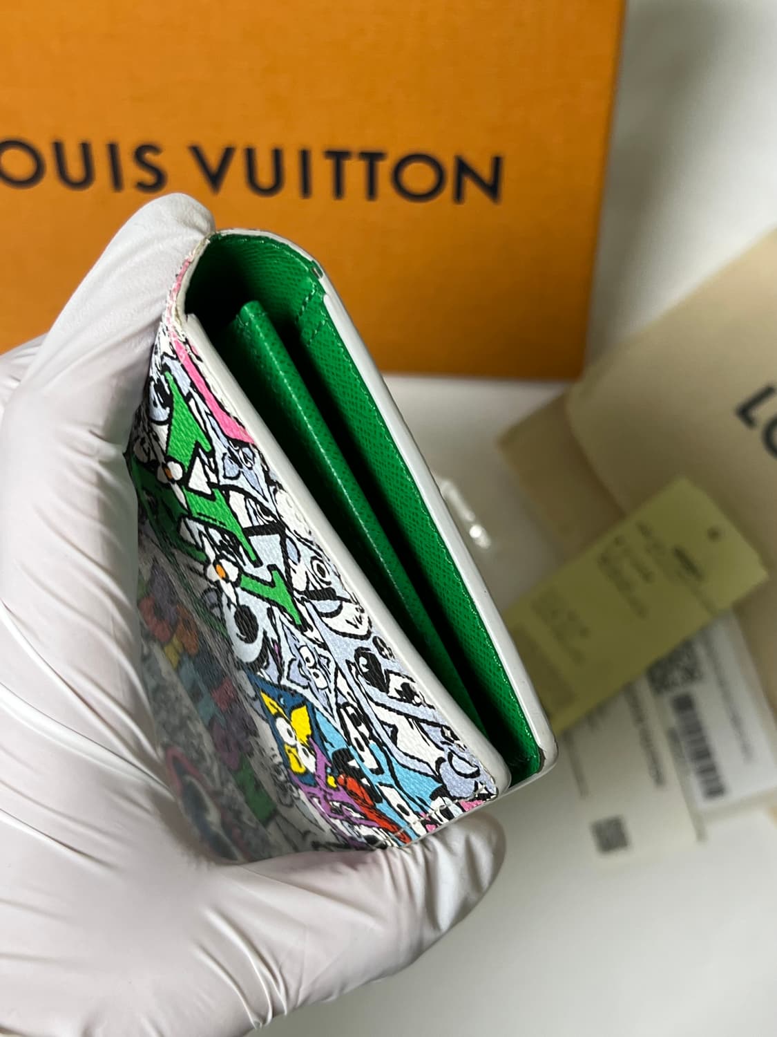 [정품] 루이비통 코믹스 장지갑 상품이미지5