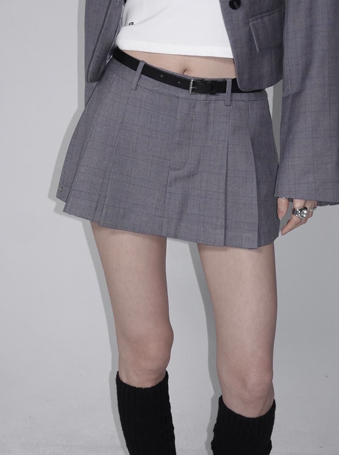 (새상품) 페일제이드 데뮤어 드뮤어 크롭 셋업 스커트 그레이 상품이미지1