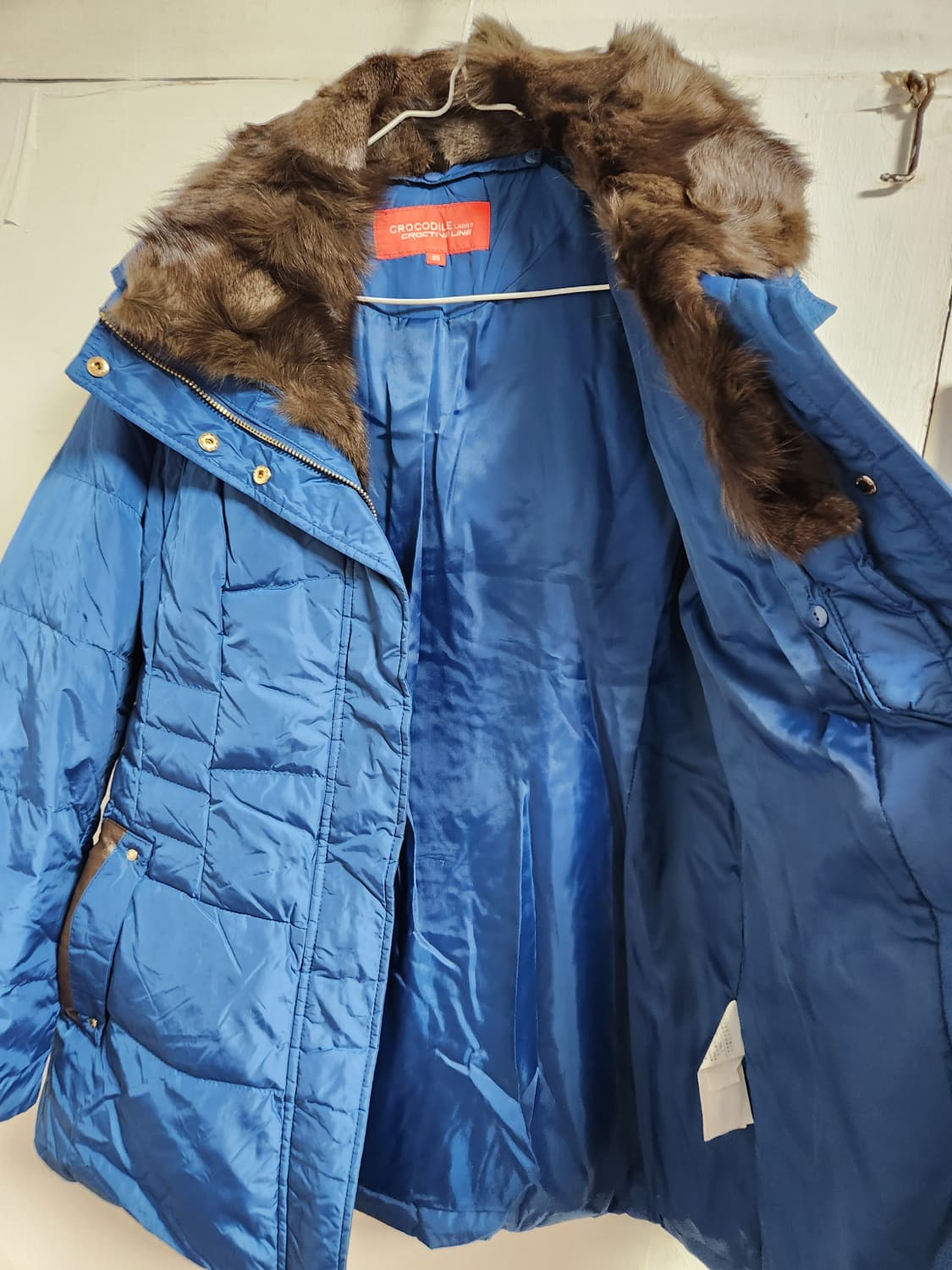 크로커다일 퍼 카라 블루 패딩 95 상품이미지4