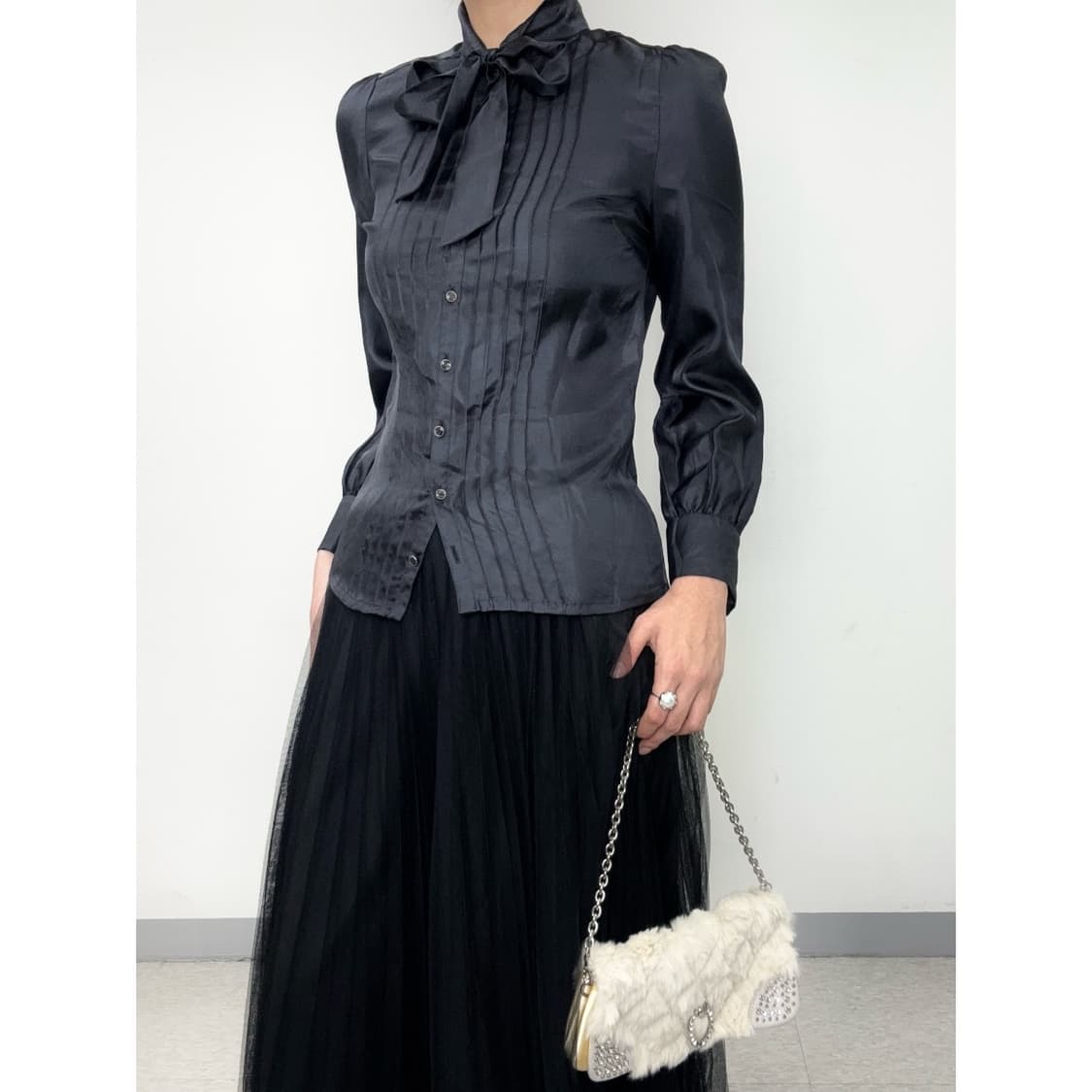 빈티지 블랙 고딕 블라우스 상품이미지1