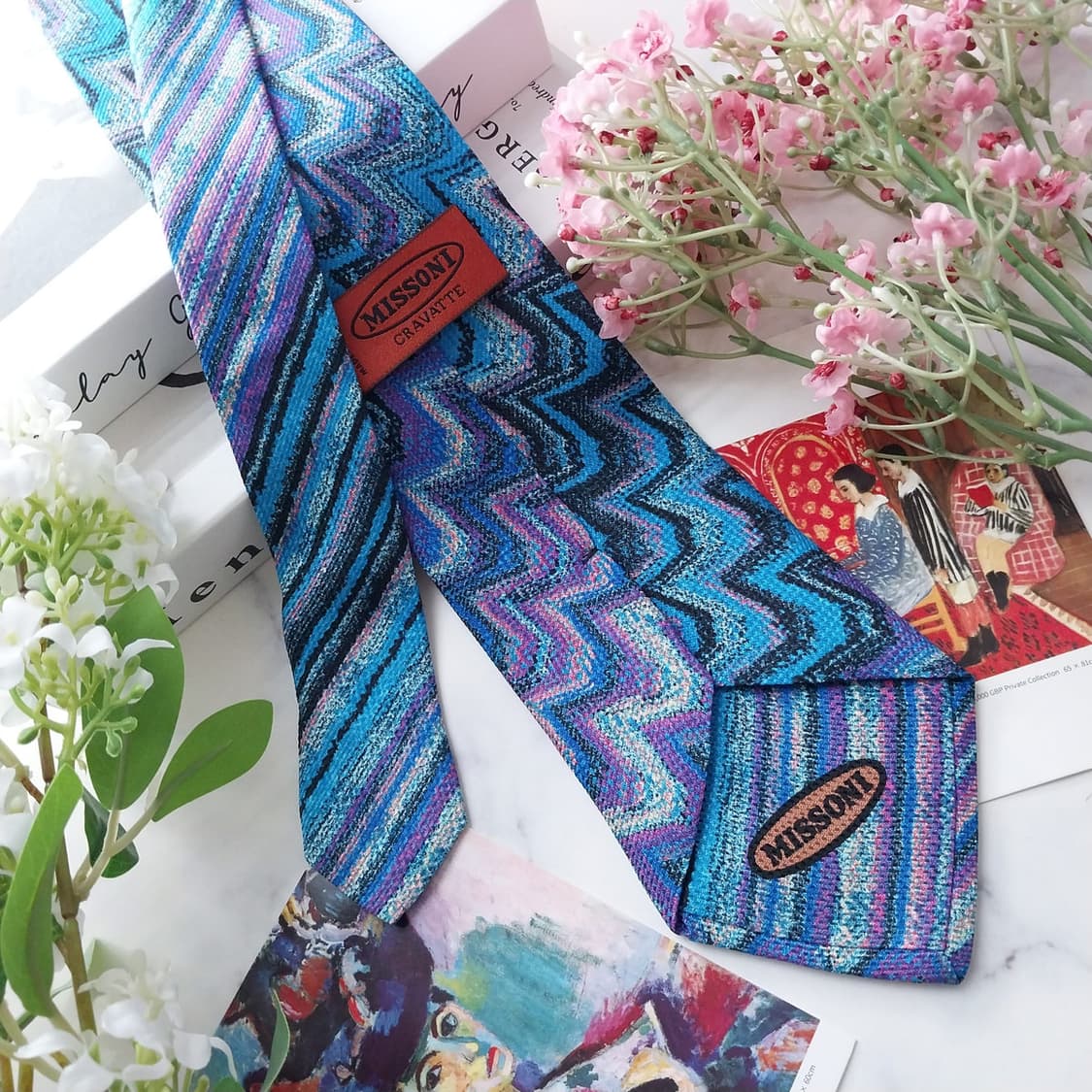 미쏘니 실크 블루 멀티 패턴 넥타이 9.6cm S등급 K1423
 상품이미지5