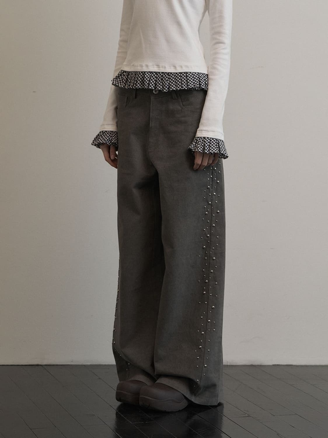 셋업이엑스이 Sid Beads Pants 차콜 스터드 바지 상품이미지2