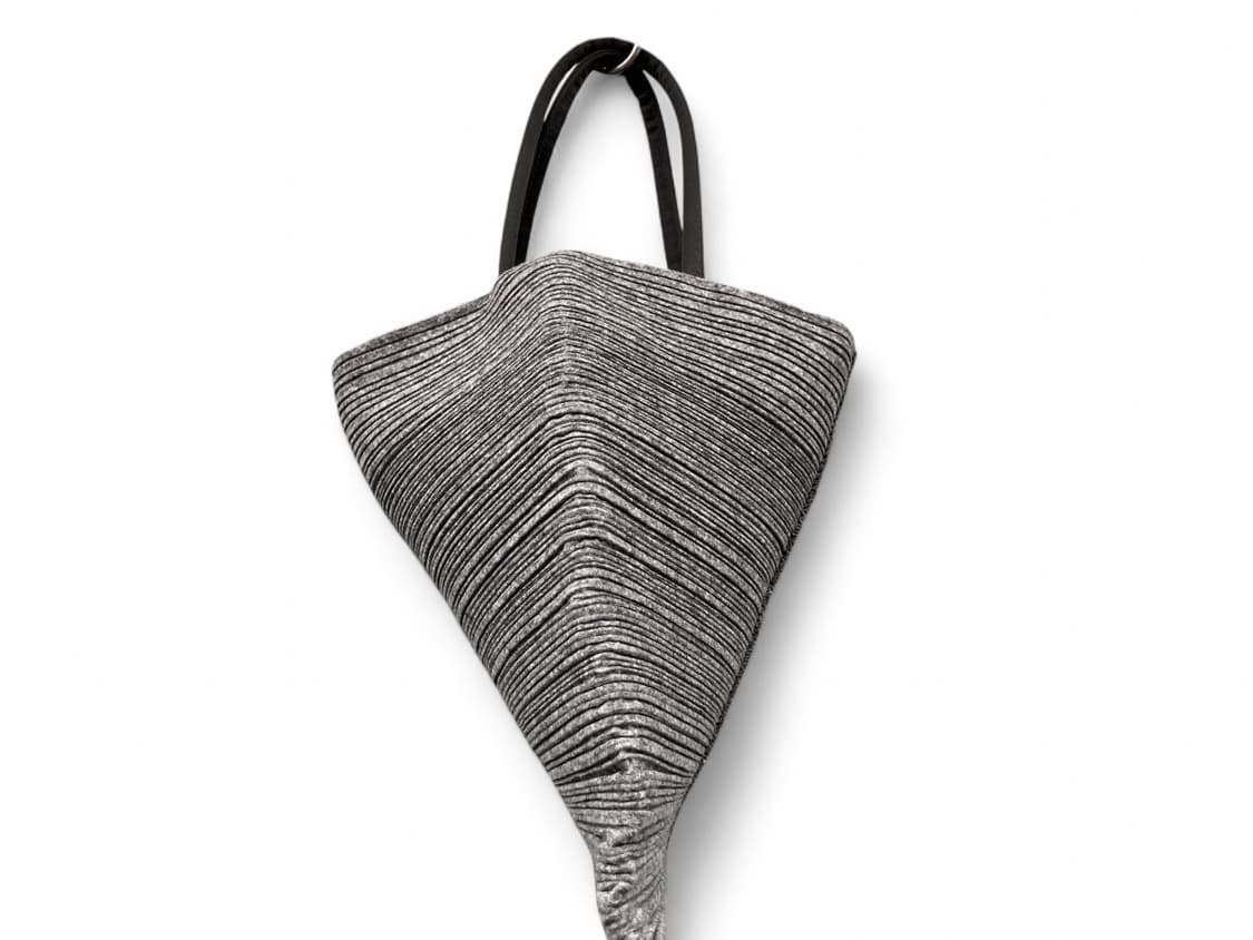 이세이미야케 플리츠 플리즈 토트백 그레이 상품이미지3