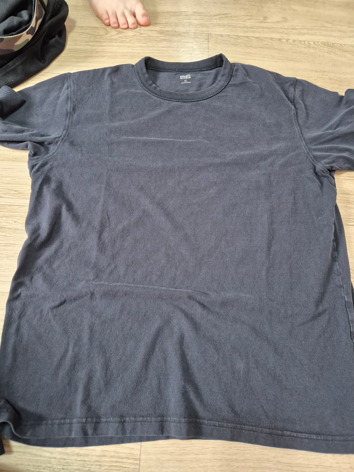 반팔 판매합니다. 상품이미지9