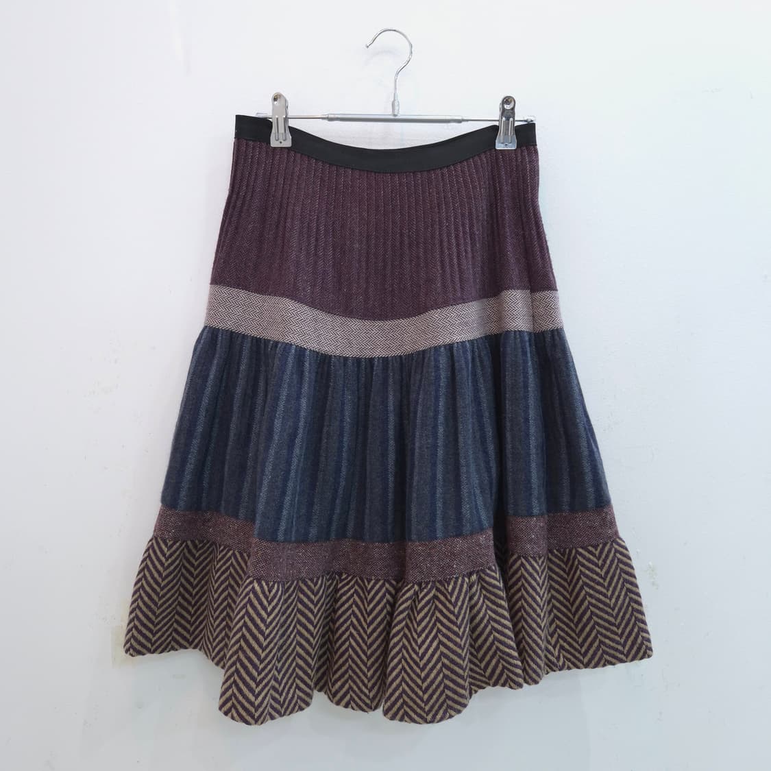 울혼방 3단 배색 플레어 스커트 상품이미지1