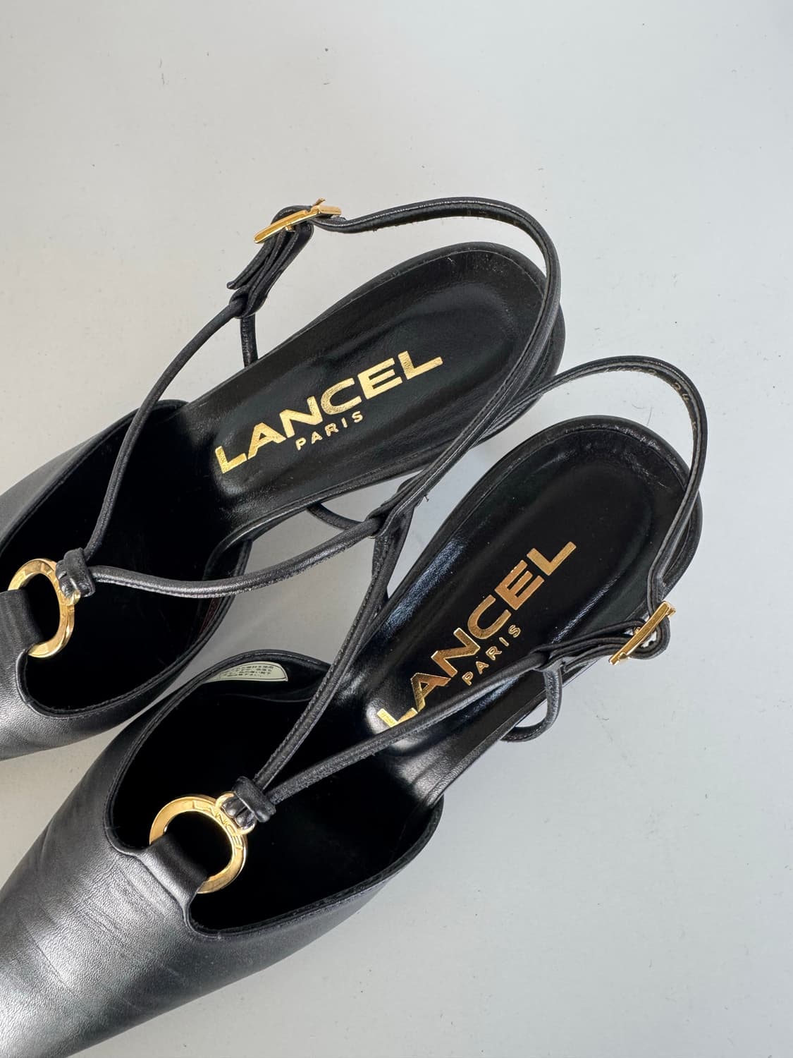 란셀(LANCEL) 골드 링 스트랩 샌들 힐 상품이미지5