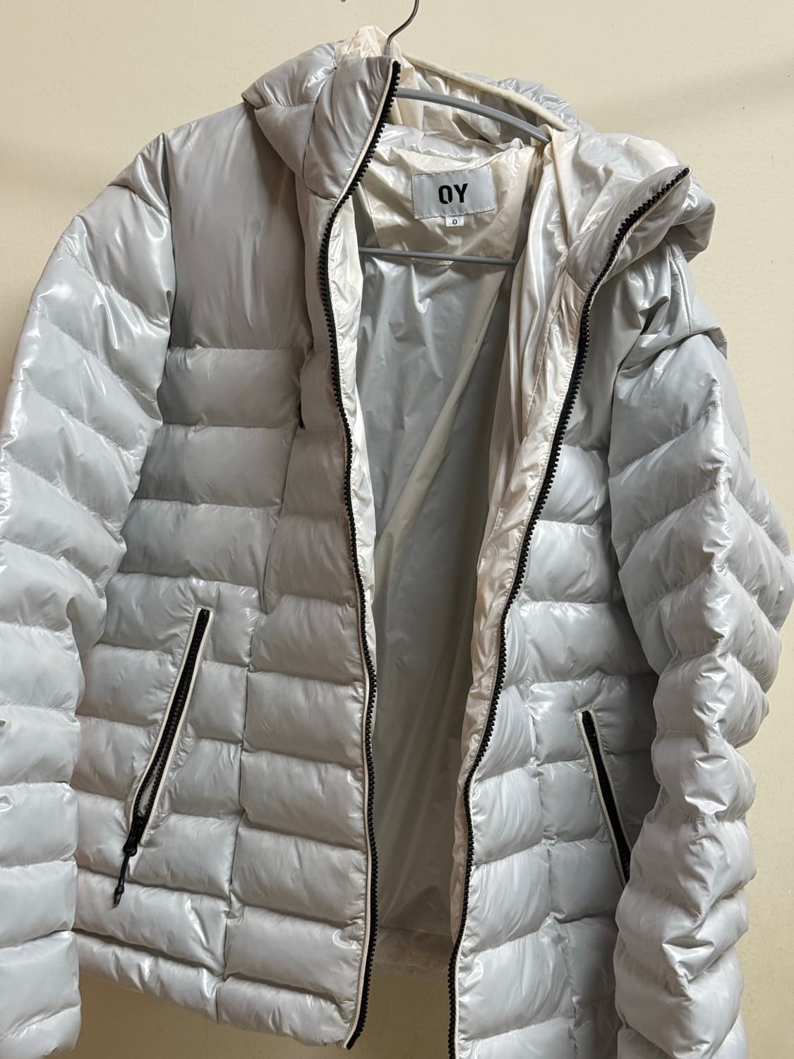 오와이 경량패딩 M 화이트 상품이미지3