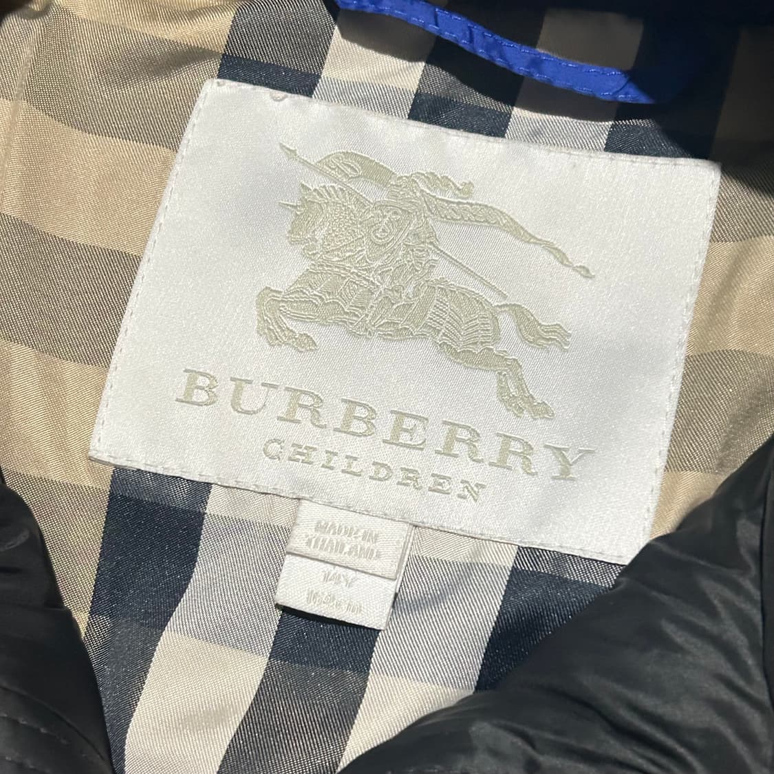 버버리(Burberry)블루 후드 다운 패딩 상품이미지6