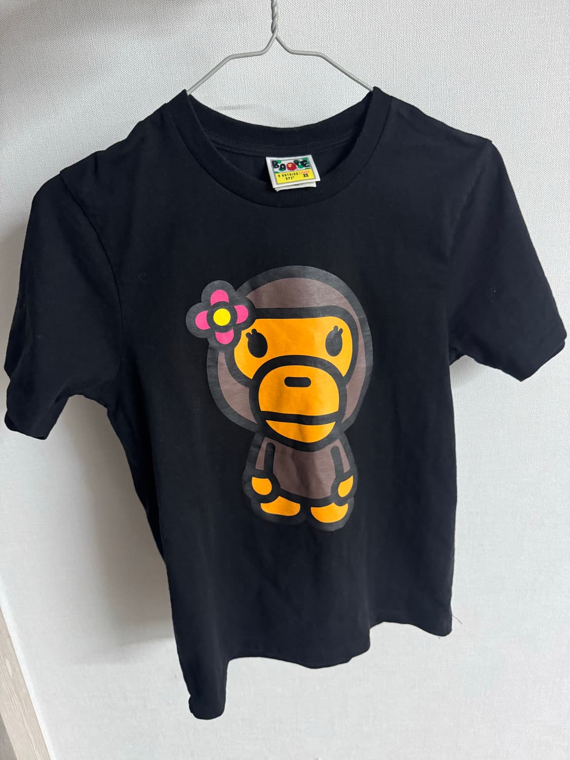 베이프 여성 반팔 상품이미지1