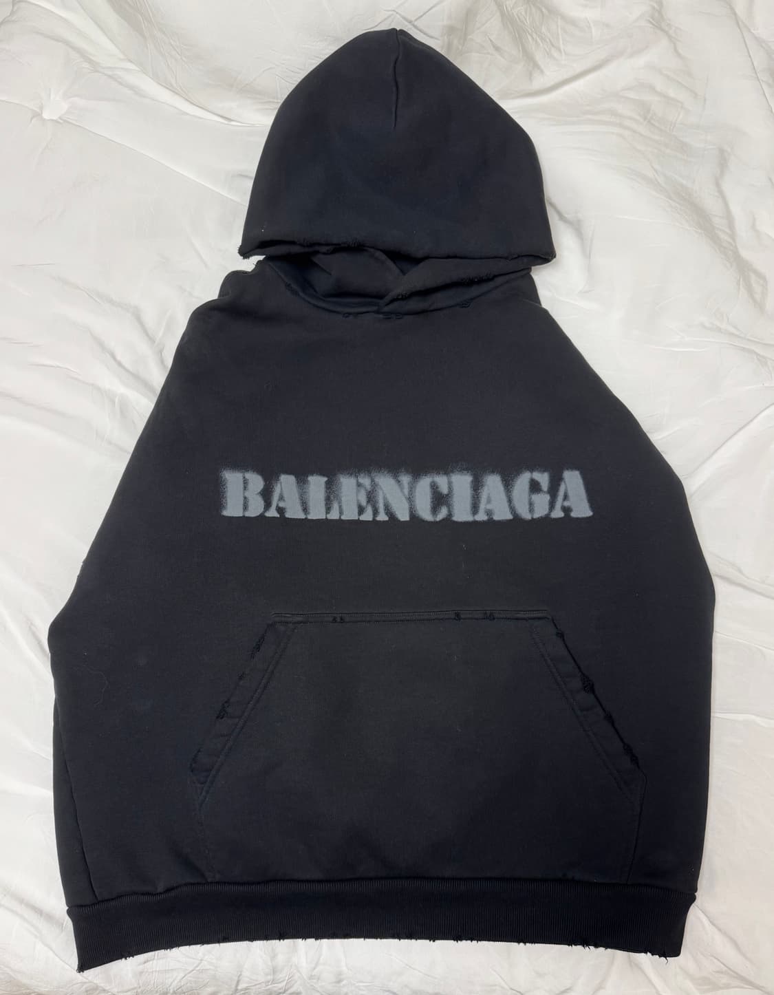 발렌시아가 스탠실 후드(25FW) 상품이미지2