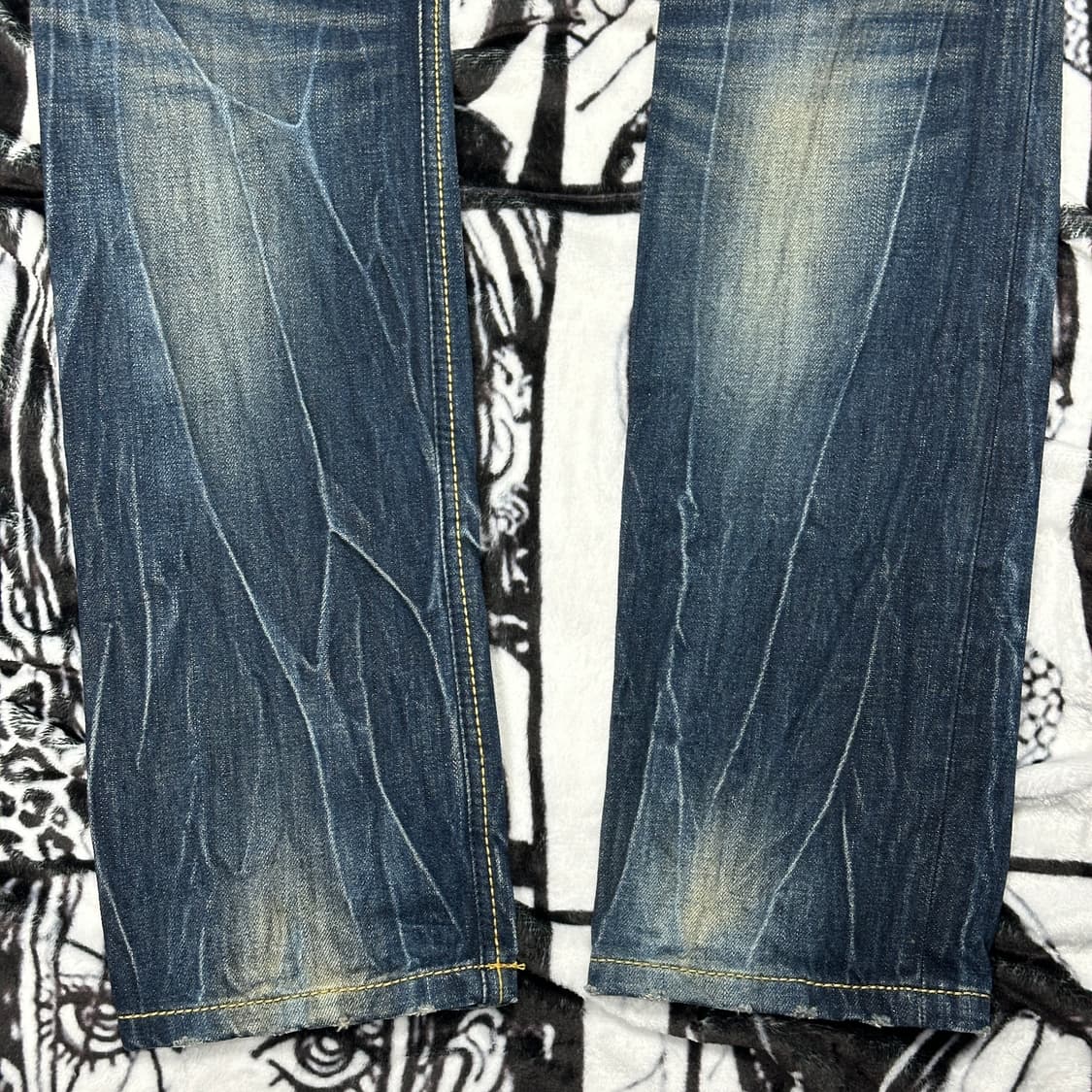 EVISU 에비수 워싱 시그니처 팬츠 상품이미지8