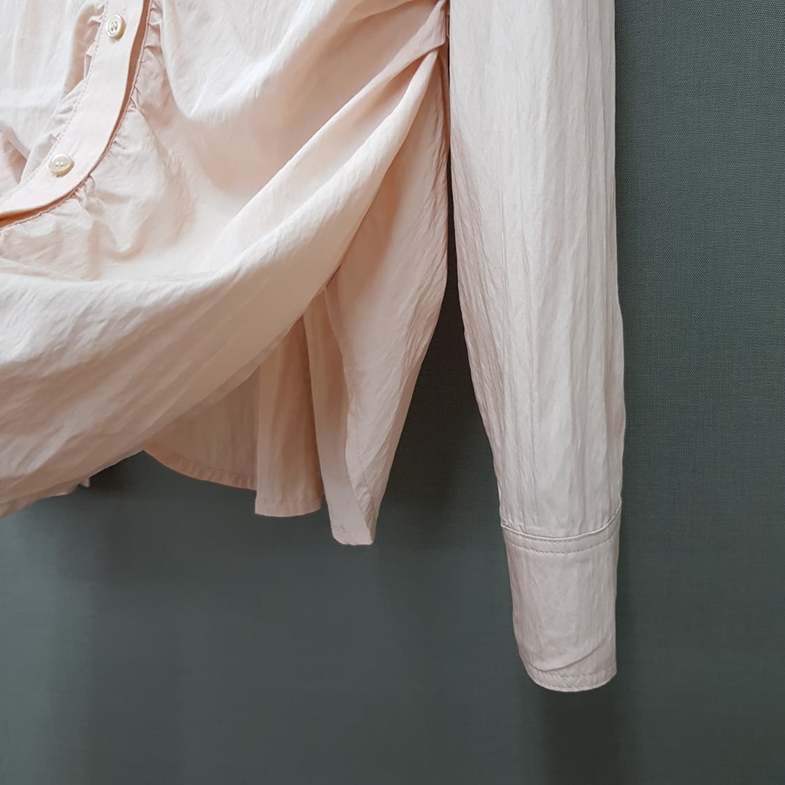 오르 ORR 셔링 디테일  블라우스 S사이즈 상품이미지4