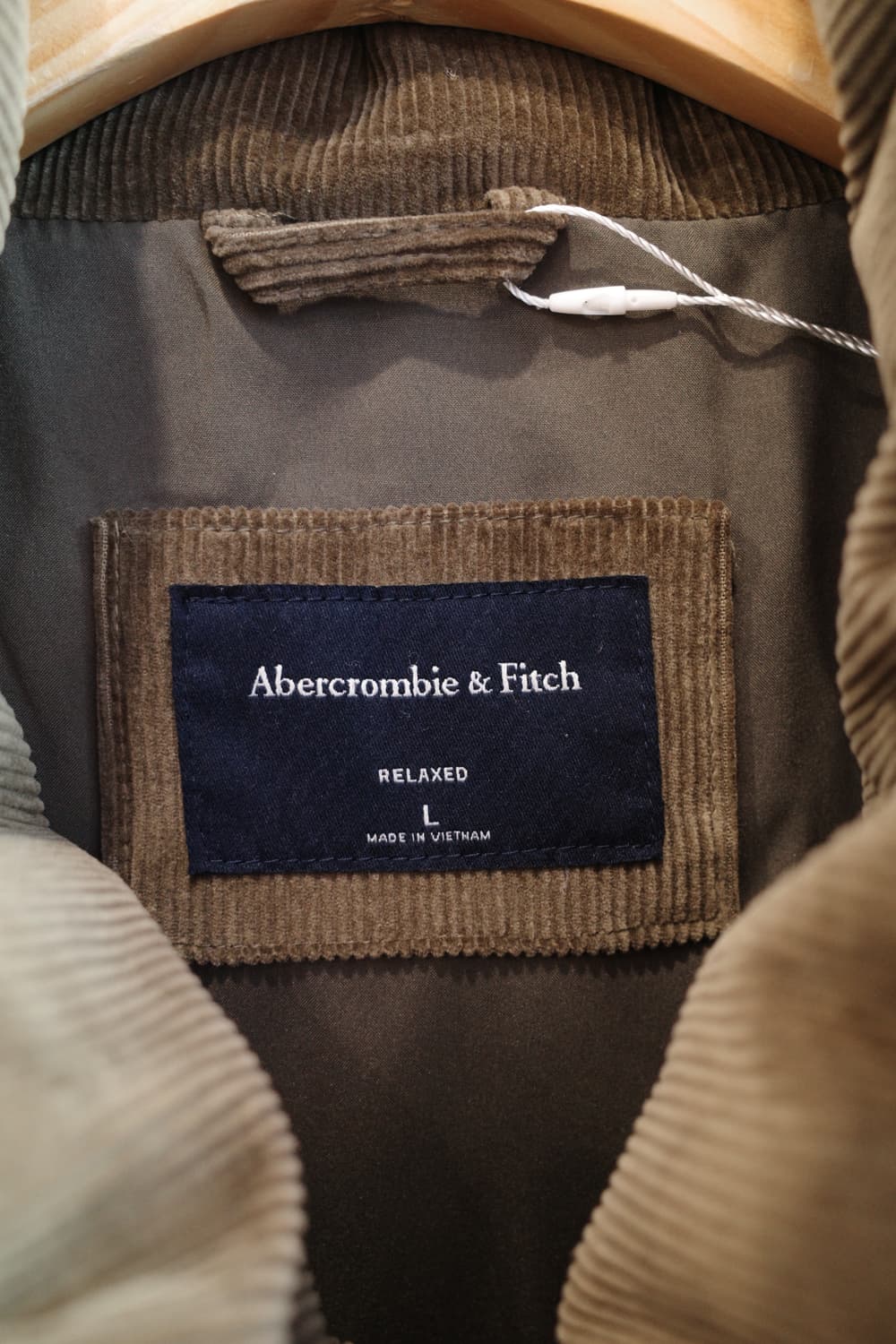 Abercrombie & Fitch 아베크롬비 코듀로이 패딩 상품이미지3