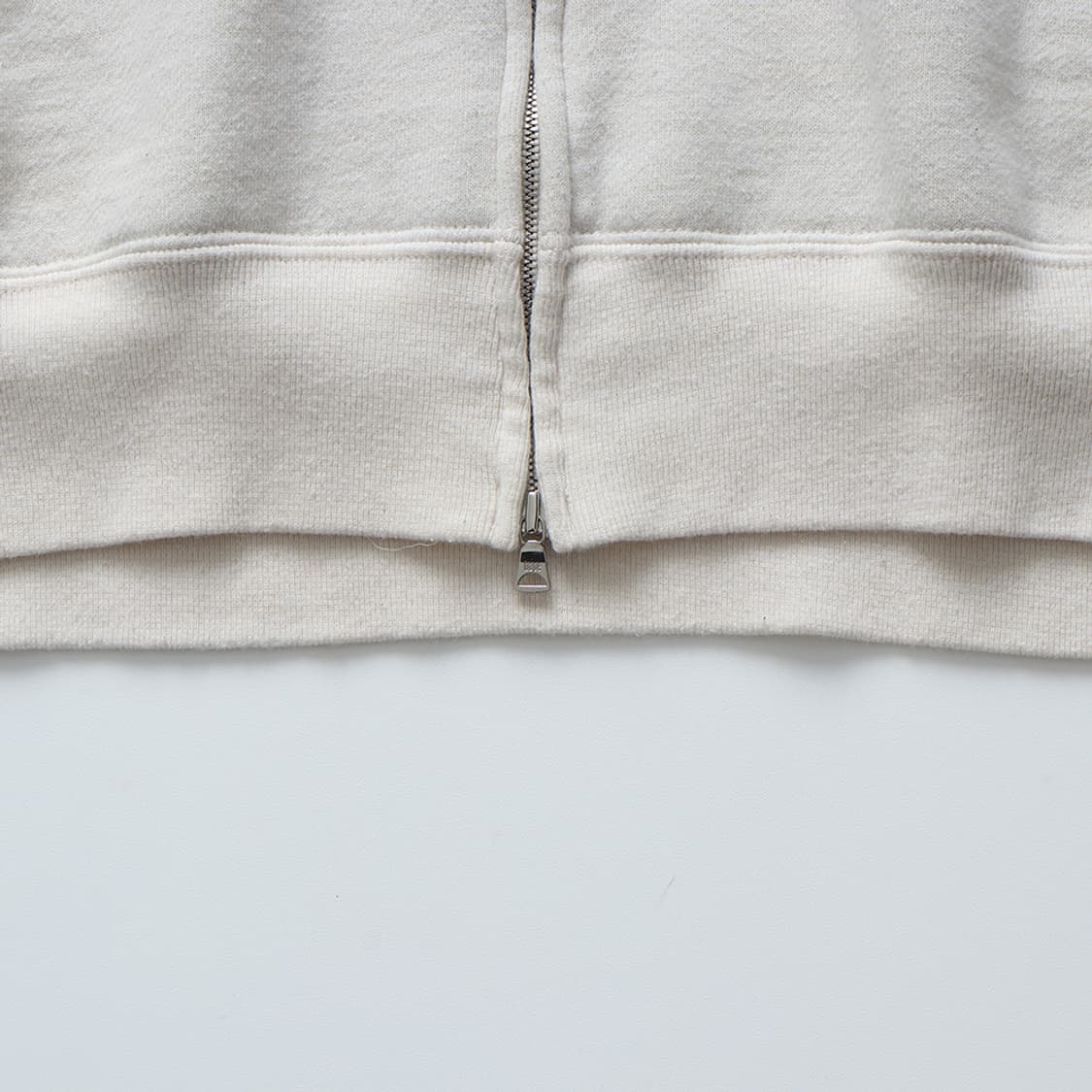  A BATHING APE Beige Logo Hoodie 상품이미지9