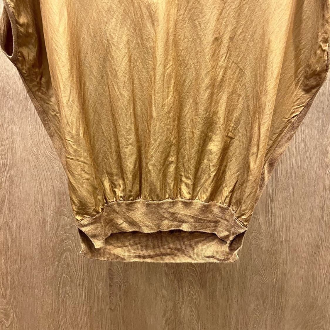 막스마라 블라우스 브이넥 지퍼 숄더 리브드 헴 디테일 가오리핏 브라운 상품이미지5