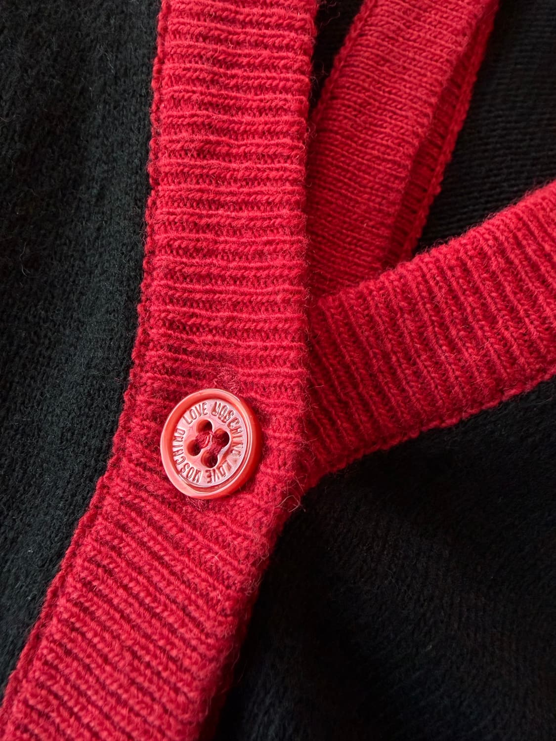 모스키노 하트 크롭 니트 가디건 상품이미지7