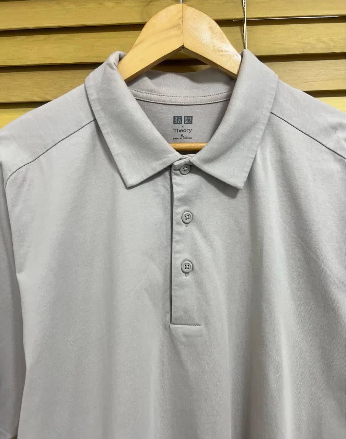 유니클로x띠어리 남성 카라반팔셔츠 XL 상품이미지1