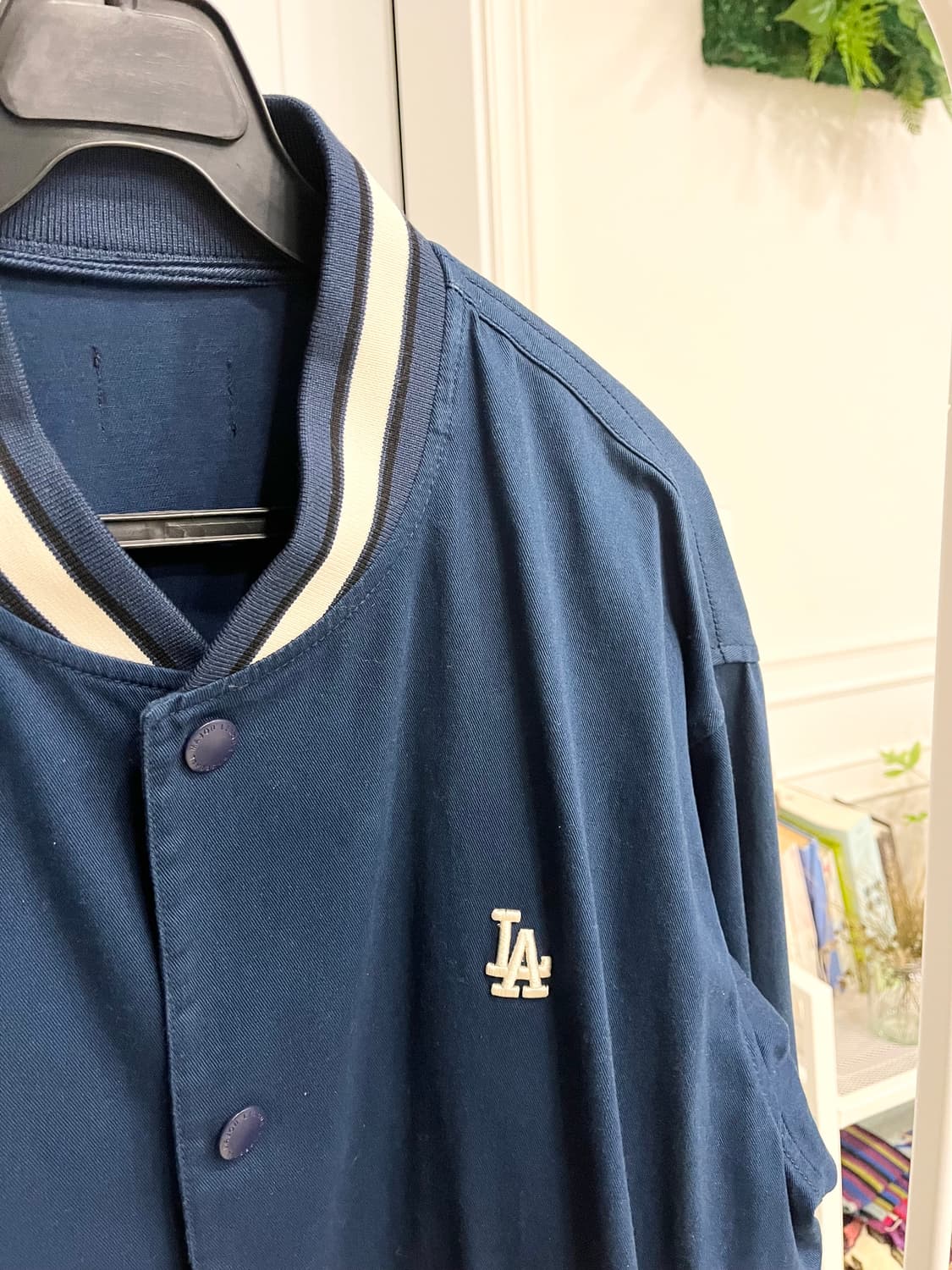 MLB LA 로고 네이비 바시티 자켓 상품이미지2
