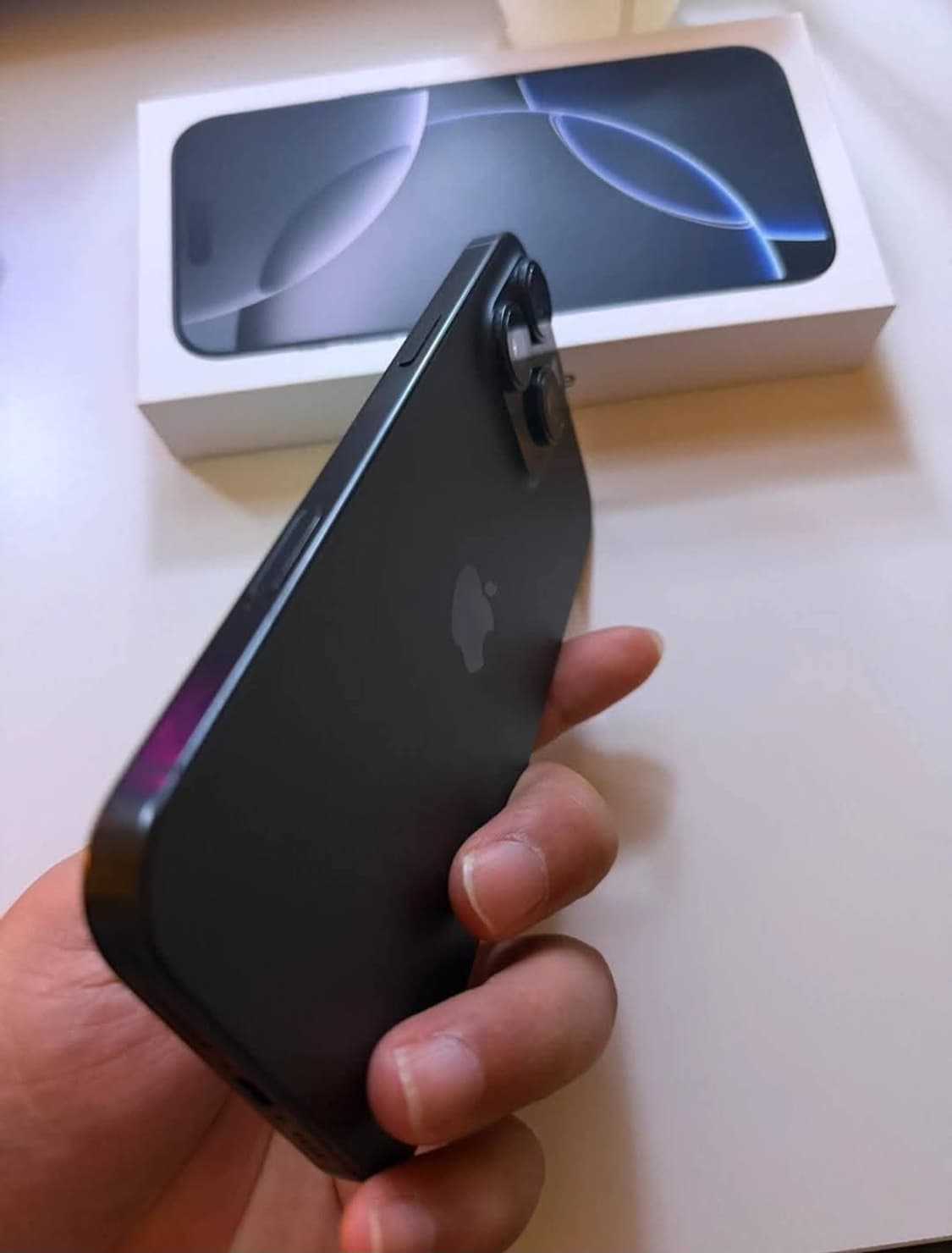 아이폰16프로맥스 256기가  상품이미지4