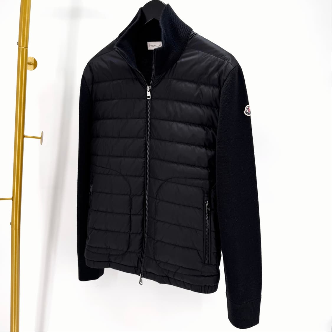 [M사이즈] 몽클레어 니트패딩 트리콧 집업 자켓 블랙 상품이미지1
