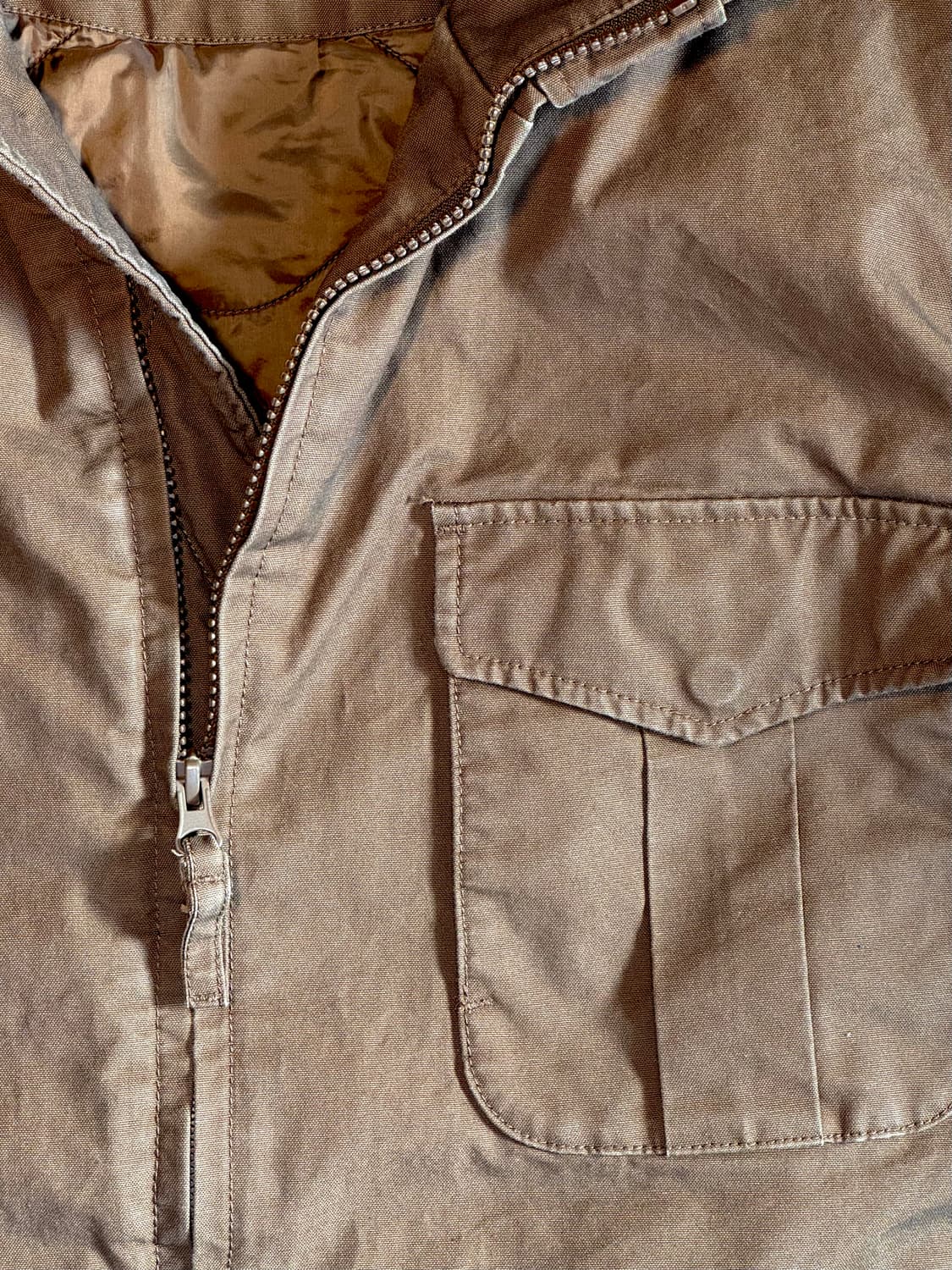 유니클로X엔지니어드 가먼츠 퍼프테크 필드자켓 상품이미지3