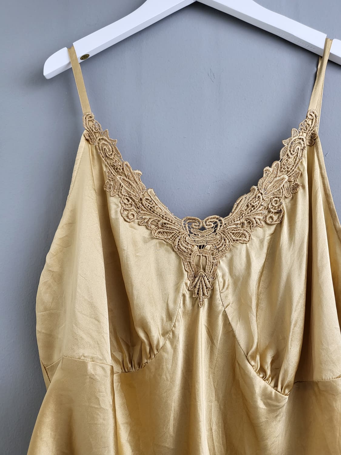 빈티지 골드 실크 슬립 탑 상품이미지2