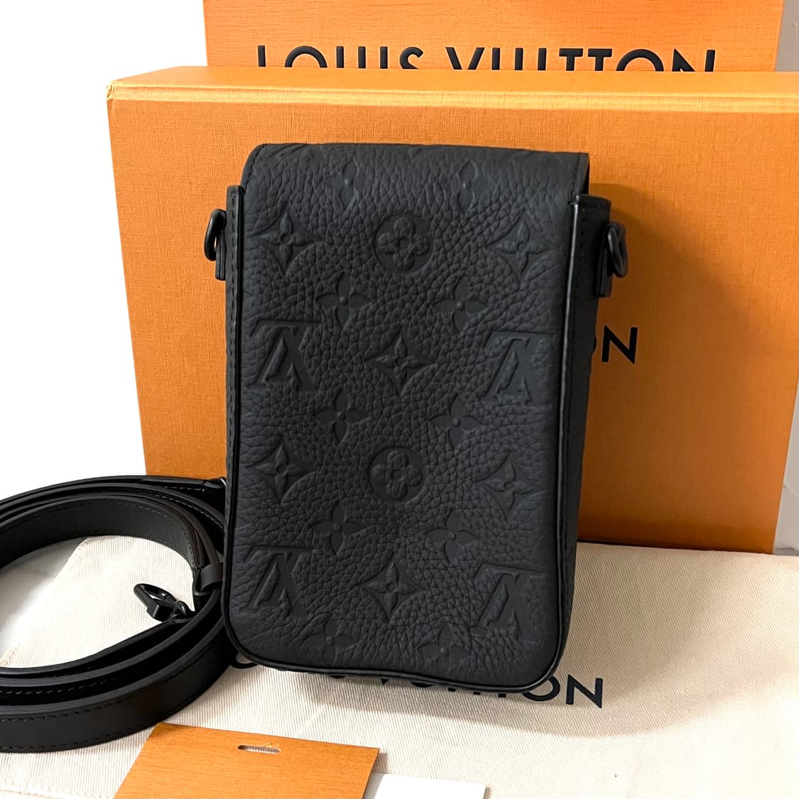 [S+급/신형] 루이비통 S락 버티컬 웨어러블 토뤼옹 크로스백 가방 상품이미지3