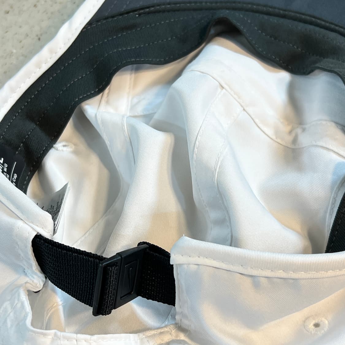 나이키 드라이핏 플라이 스우시 러닝 캡 상품이미지3