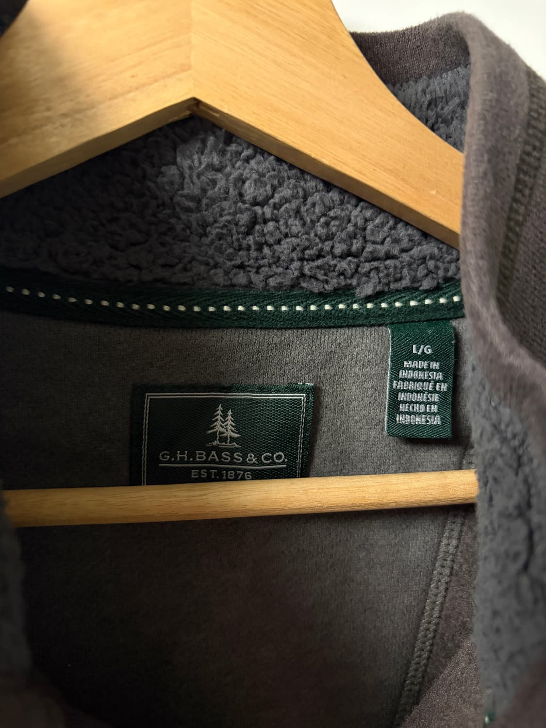 G.H.BASS 3버튼 풀오버 스웻셔츠 상품이미지3