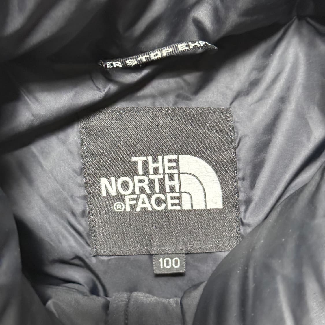 The North Face 90% 구스다운 눕시 700 패딩 상품이미지3