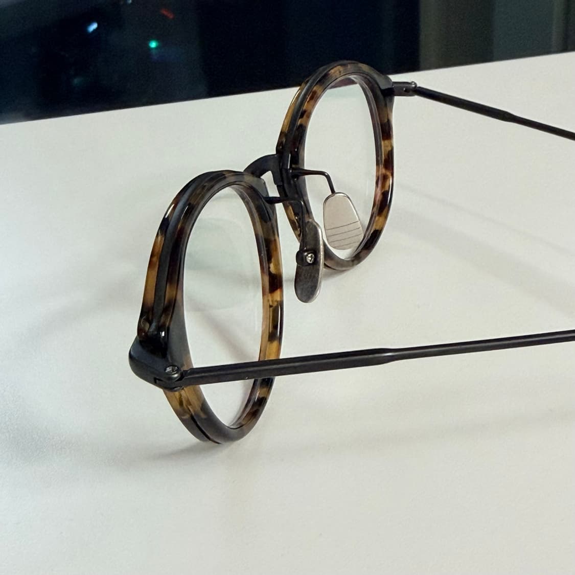 톰브라운 티타늄 안경 상품이미지4