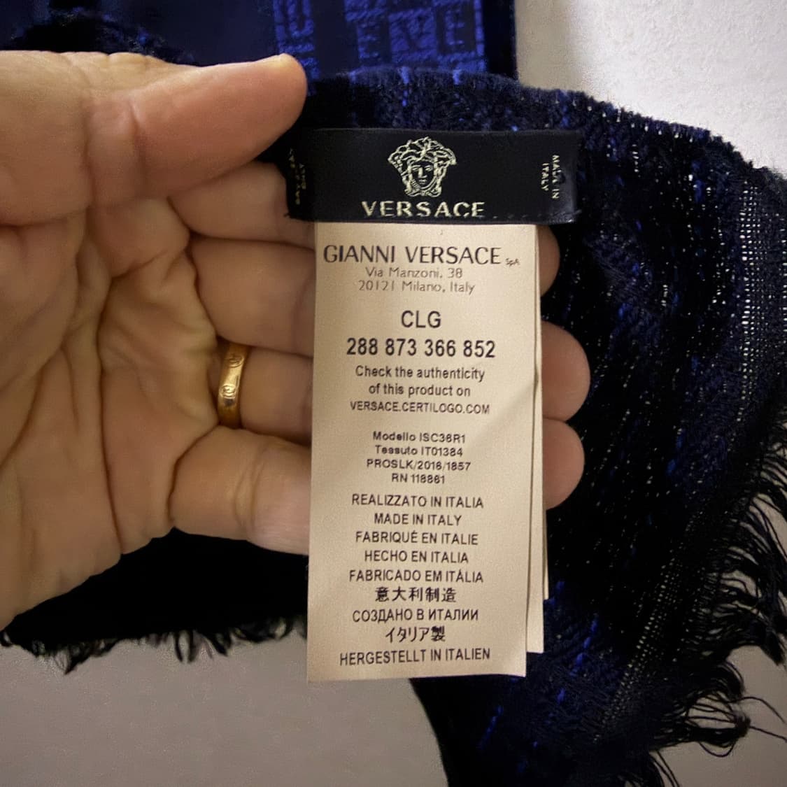 베르사체 양면 울 머플러 (블루&블랙) 상품이미지4