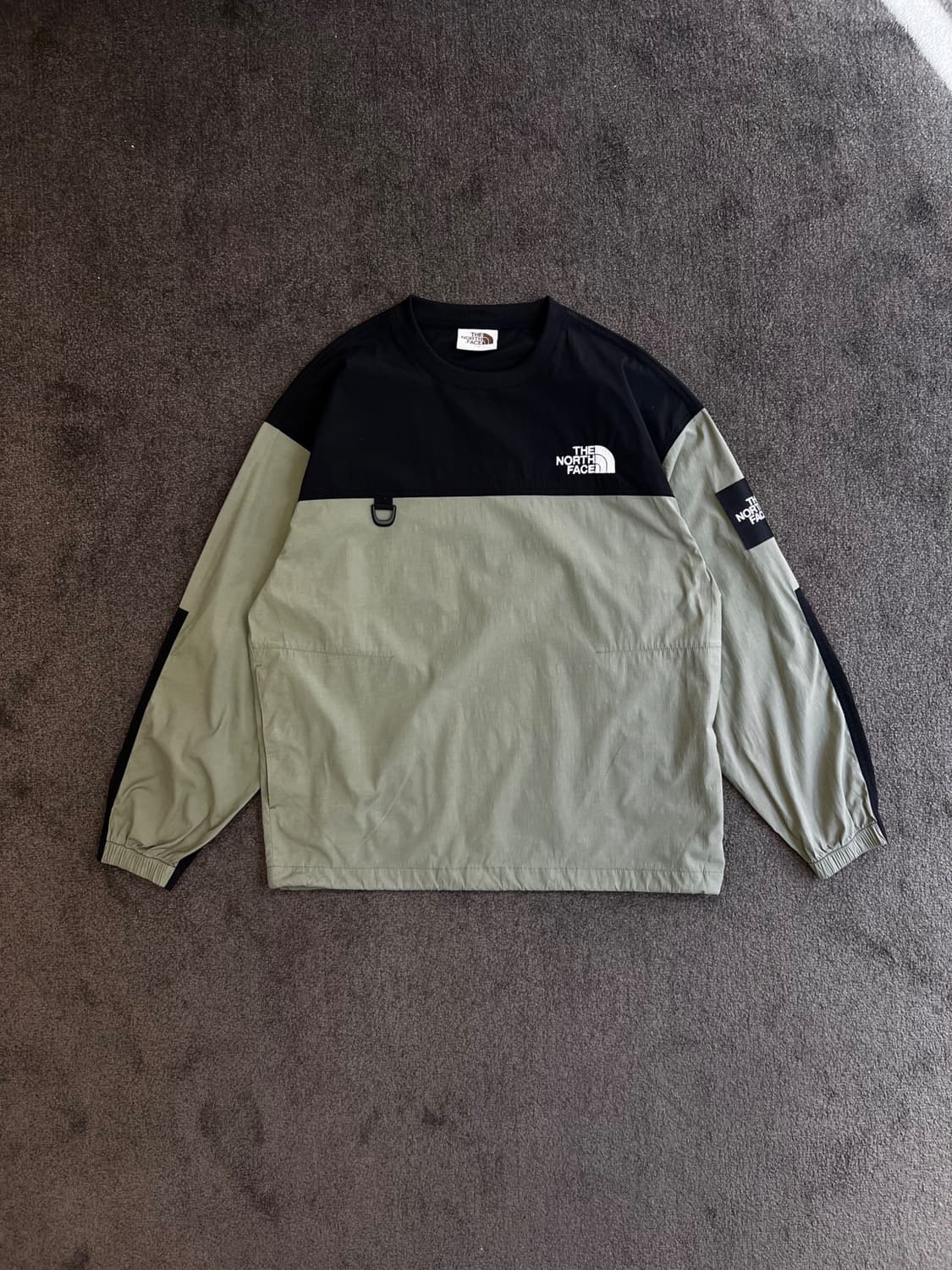 노스페이스 배색 롱슬리브 티셔츠 상품이미지1