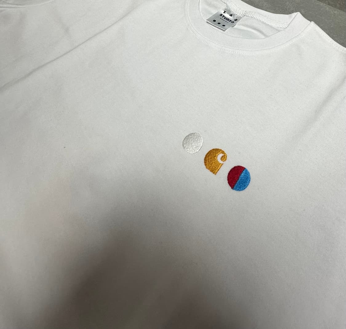 칼하트X아이앱스튜디오콜라보 반팔 상품이미지3