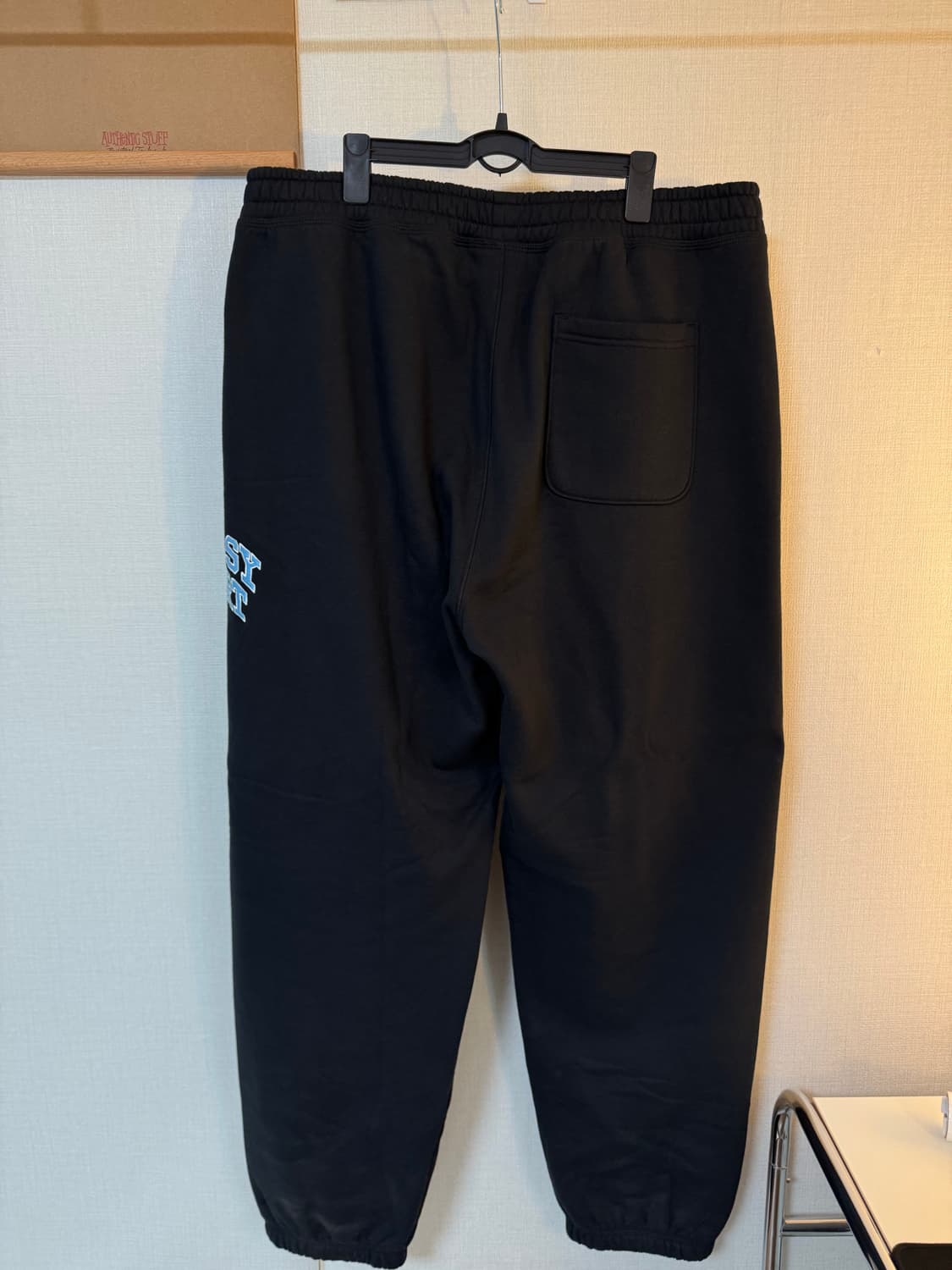 [XL]스투시 스포츠 스웻팬츠 블랙 상품이미지3