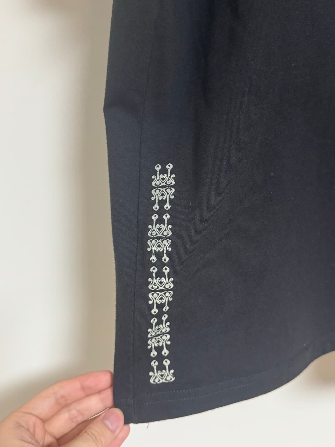 [02] 카락터 Fiddlehead half T-shirt 블랙 차콜 상품이미지2