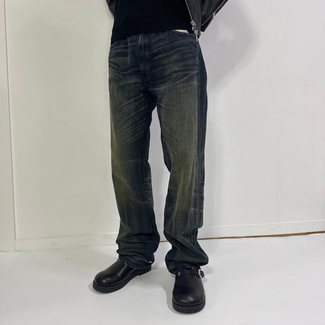 리바이스 504 워시드 데님팬츠 상품이미지3