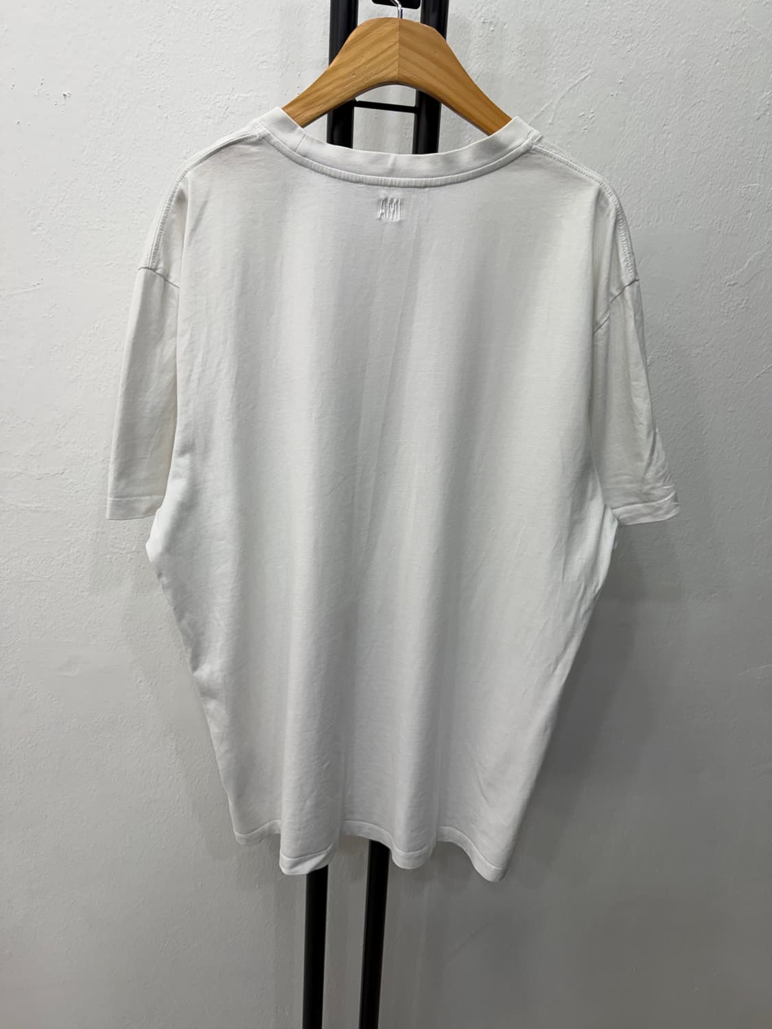 매장판정품) 아미 남성 스몰 하트 반팔티 XL 상품이미지5