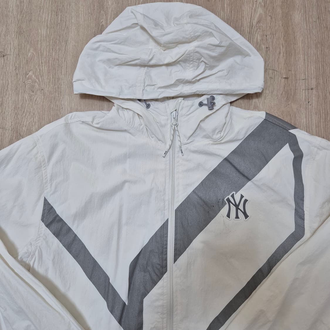 MLB 엠엘비 뉴욕양키스 바람막이 상품이미지2