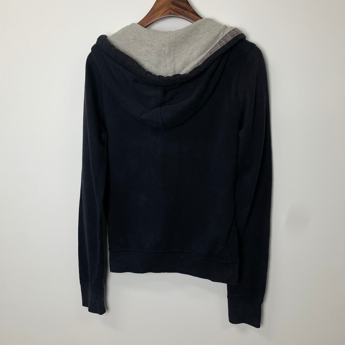 아베크롬비 y2k 와투케 네이비 딱붙 후드집업 상품이미지3