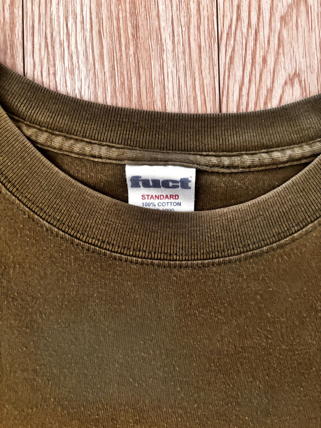 퍽트 카키 반팔티 상품이미지2