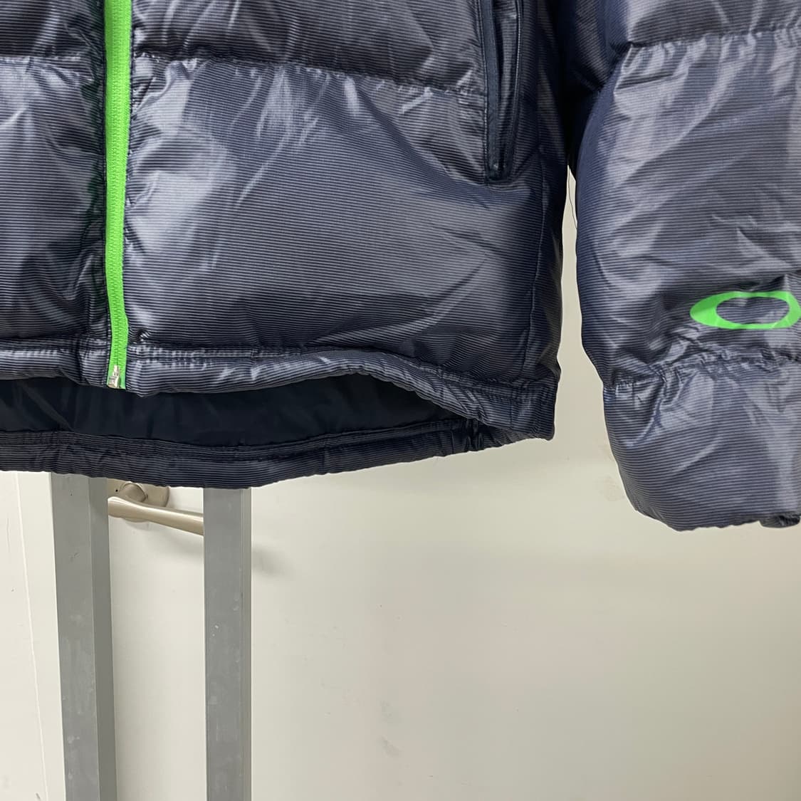 오클리 패딩 XL 상품이미지4