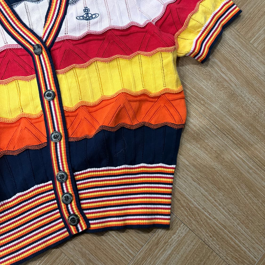 비비안웨스트우드 앵글로매니아 베아 레인보우 크롭 가디건 상품이미지5