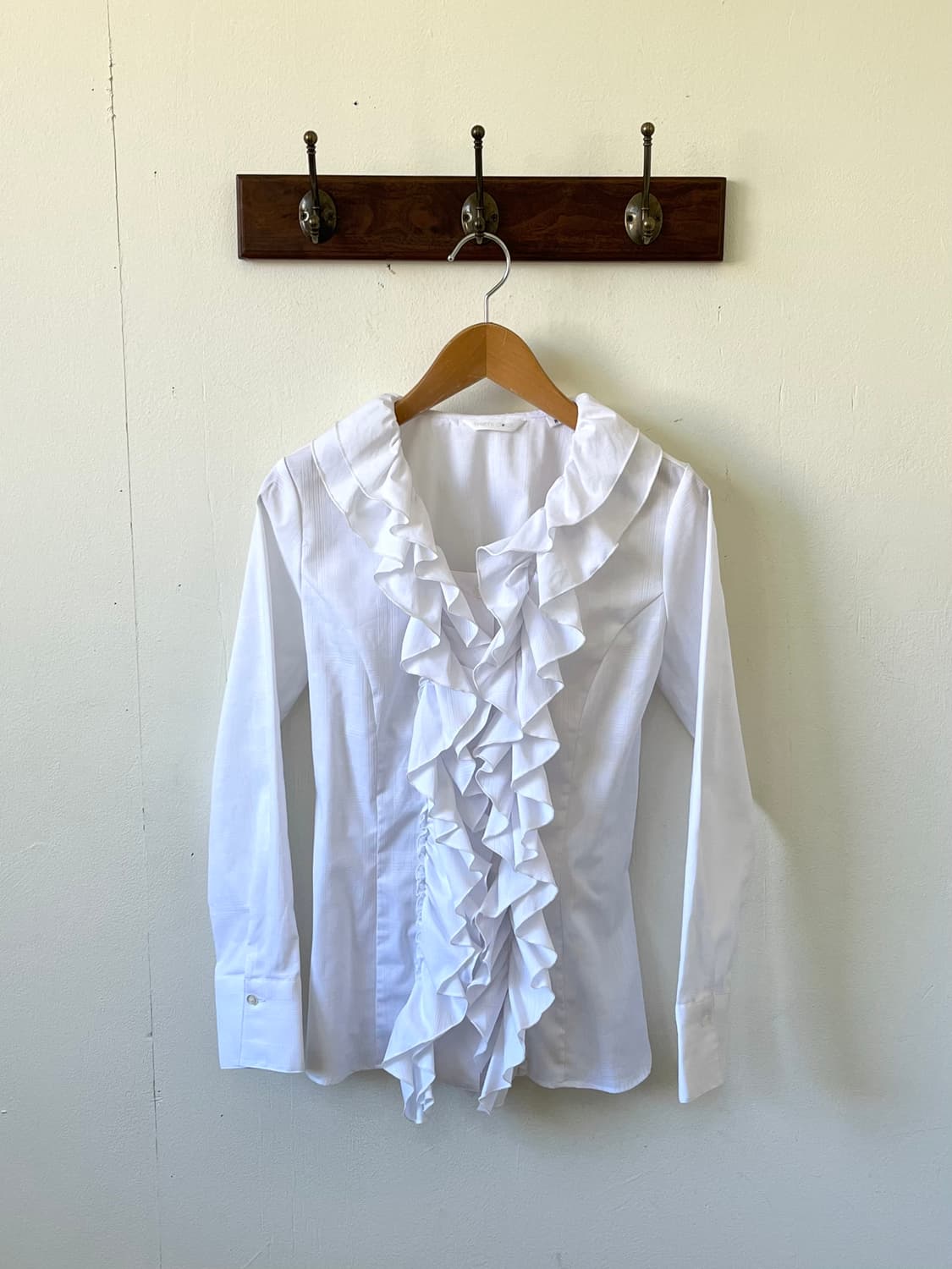 SHIRTS CODE 화이트 프릴 셔츠 상품이미지1