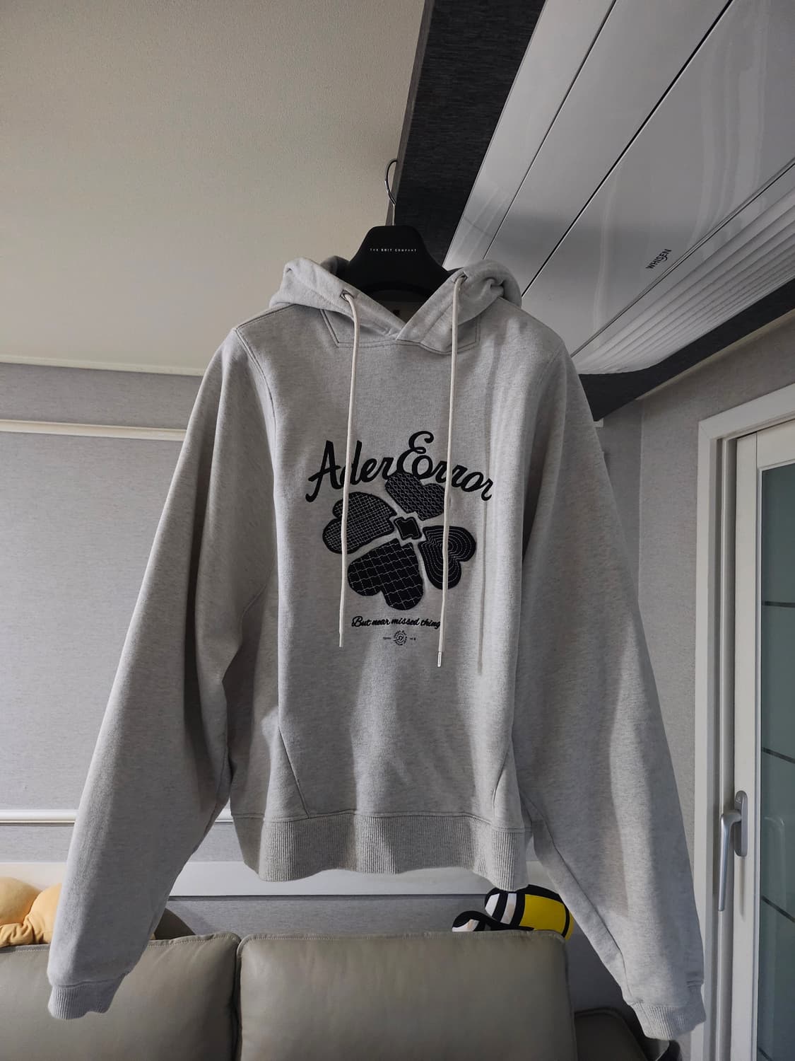 [거의 새것] 아더에러 테버 로고 후드 티셔츠 A1 상품이미지1