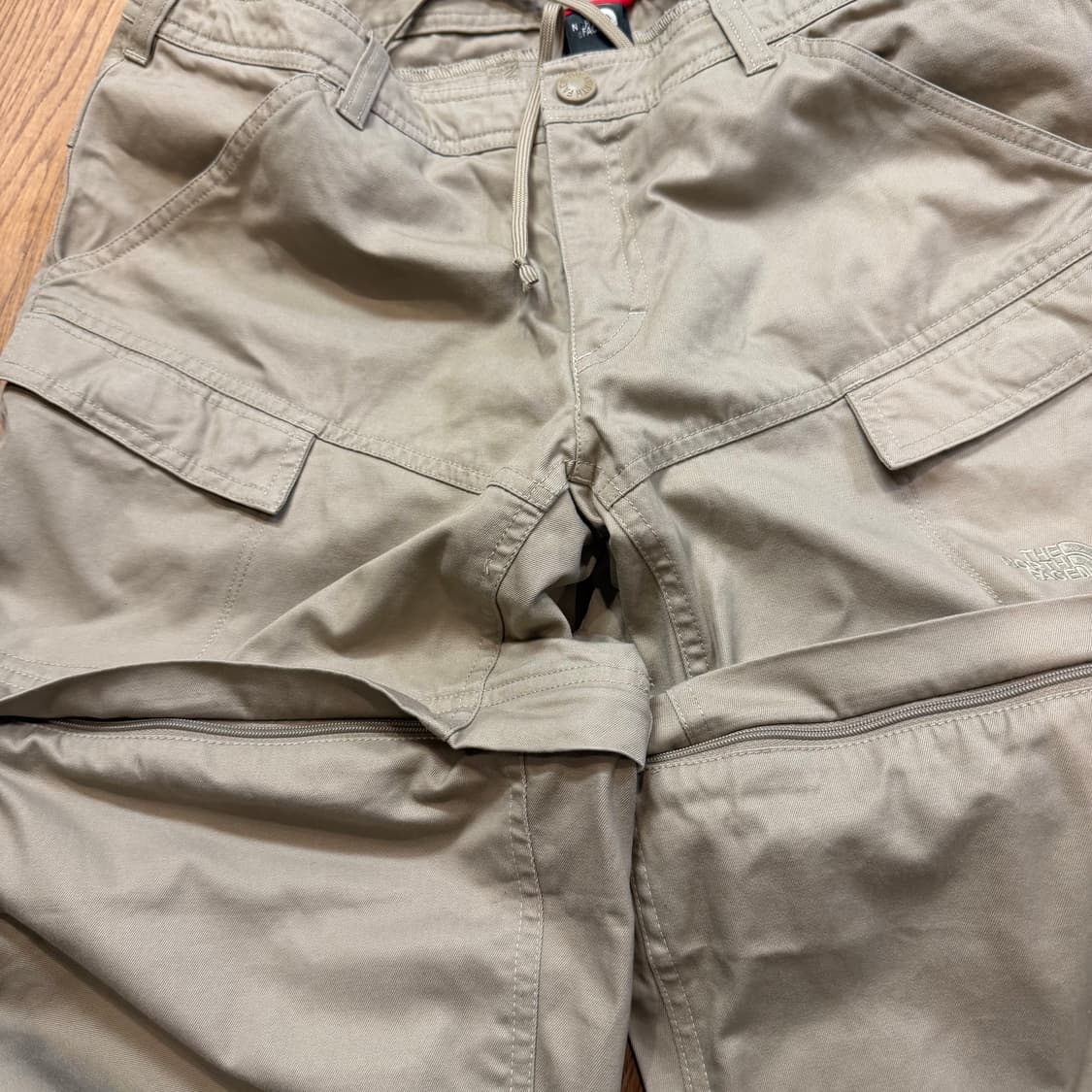 TNF 노스페이스 절개 컨버터블 카고 팬츠 상품이미지6