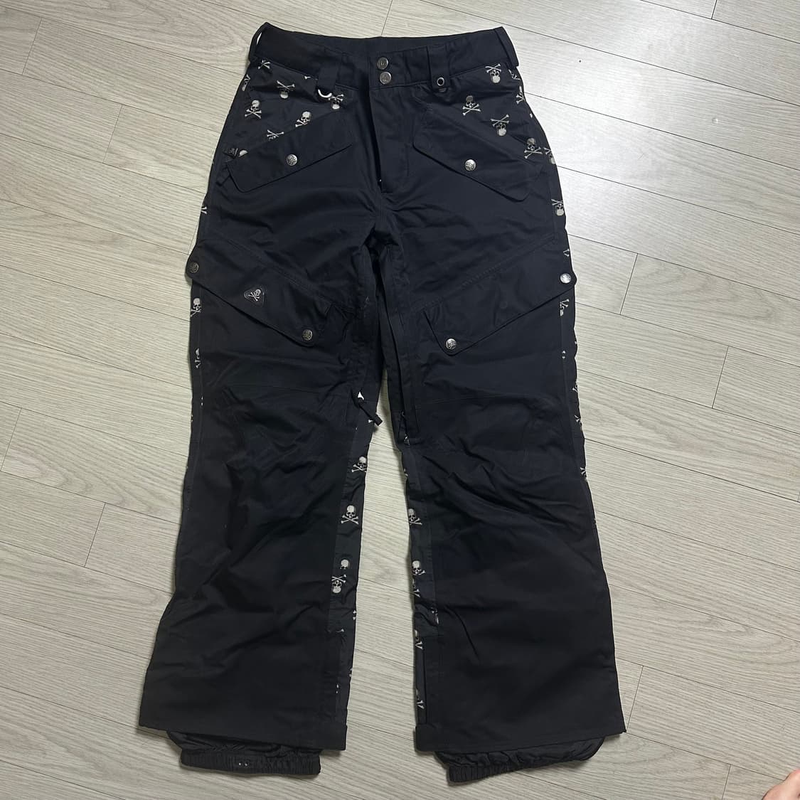 마스터마인드X버튼 스노보드 웨어 재킷,상의 고어텍스 블랙 상품이미지5