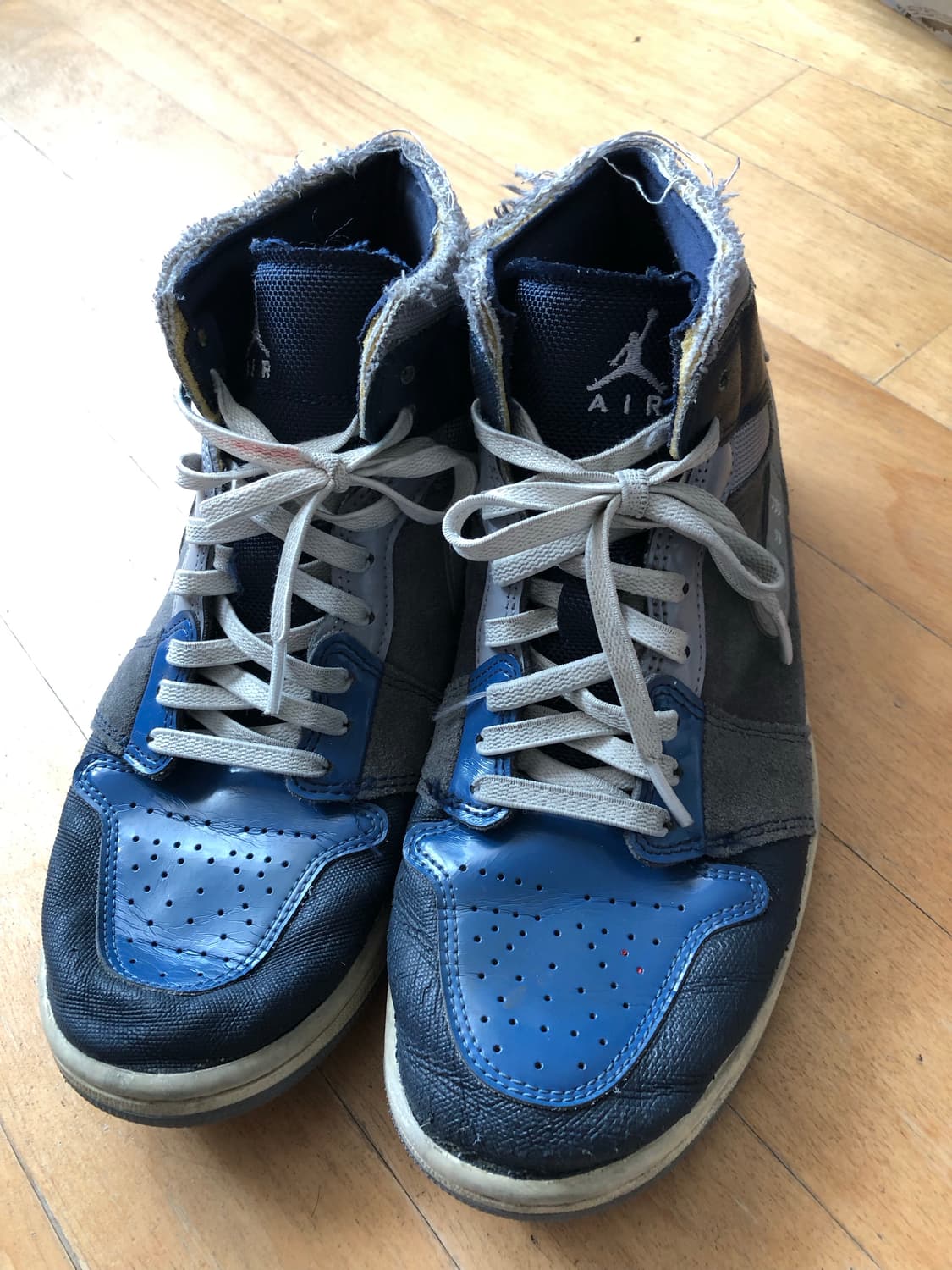 나이키 에어 조던 1 미드 SE 크래프트 255 상품이미지2