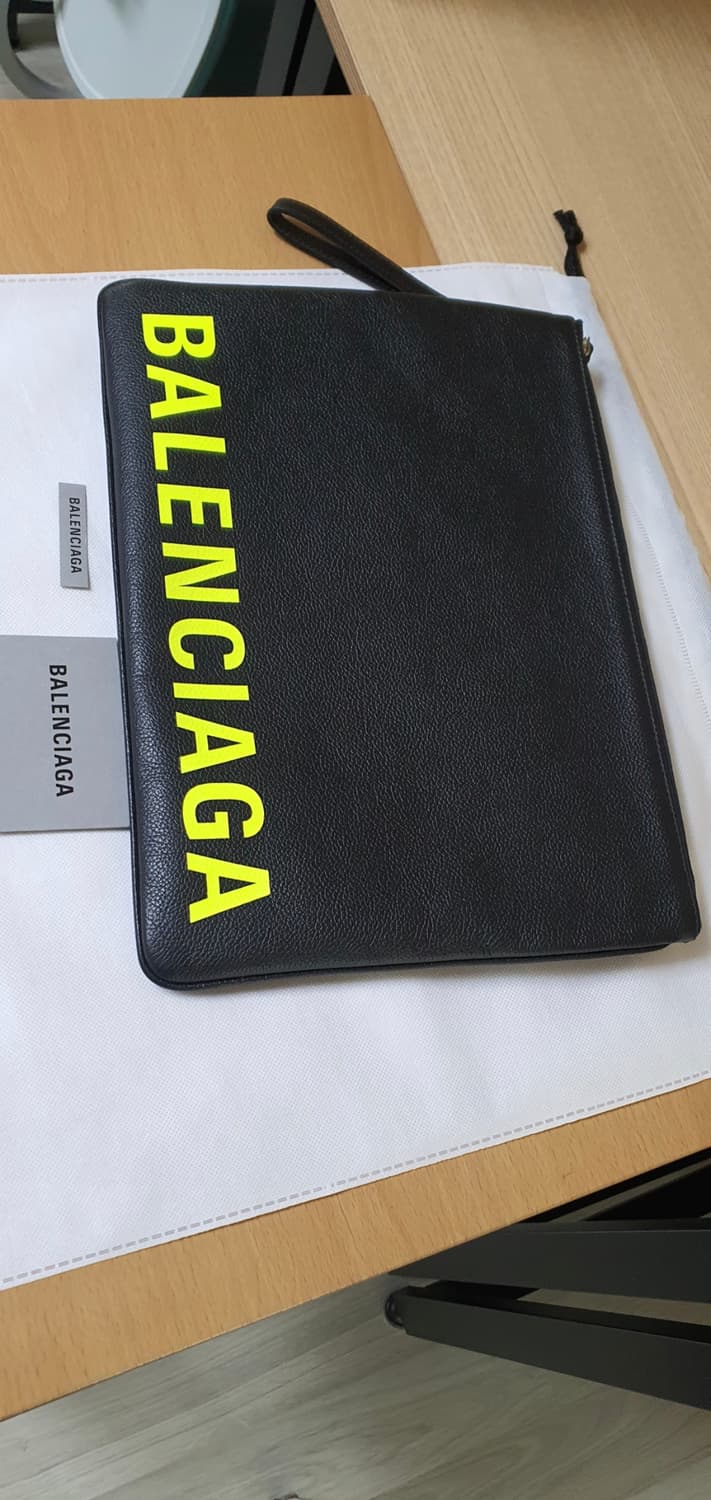 발렌시아가 클러치/클러치백 라지 정품S급(감정O) 상품이미지2